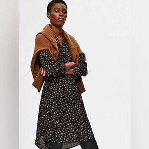 Chic Long Sleeve Black Floral Dress